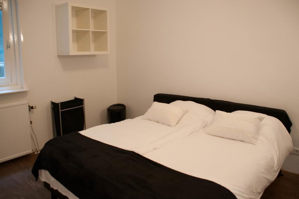 אמסטרדם Lovely Canal Apartment מראה חיצוני תמונה